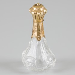 Parfumflacon goud.
