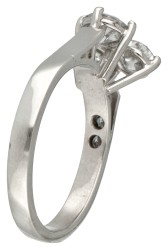 BWG 10 kt. witgouden klavertjevier ring bezet met ca. 1.00 ct. diamant.
