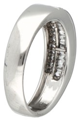 BWG 10 kt. witgouden ring bezet met ca. 0.70 ct. diamant.