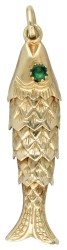 Vintage 14 kt. flexibele vishanger bezet met groene kleurstenen in de ogen.