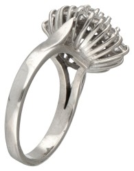 14 kt. Witgouden entourage ring bezet met ca. 1.26 ct. diamant.