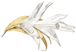 Verguld zilveren bladvormige broche door Deense designer Orla Eggert voor Flora Danica.