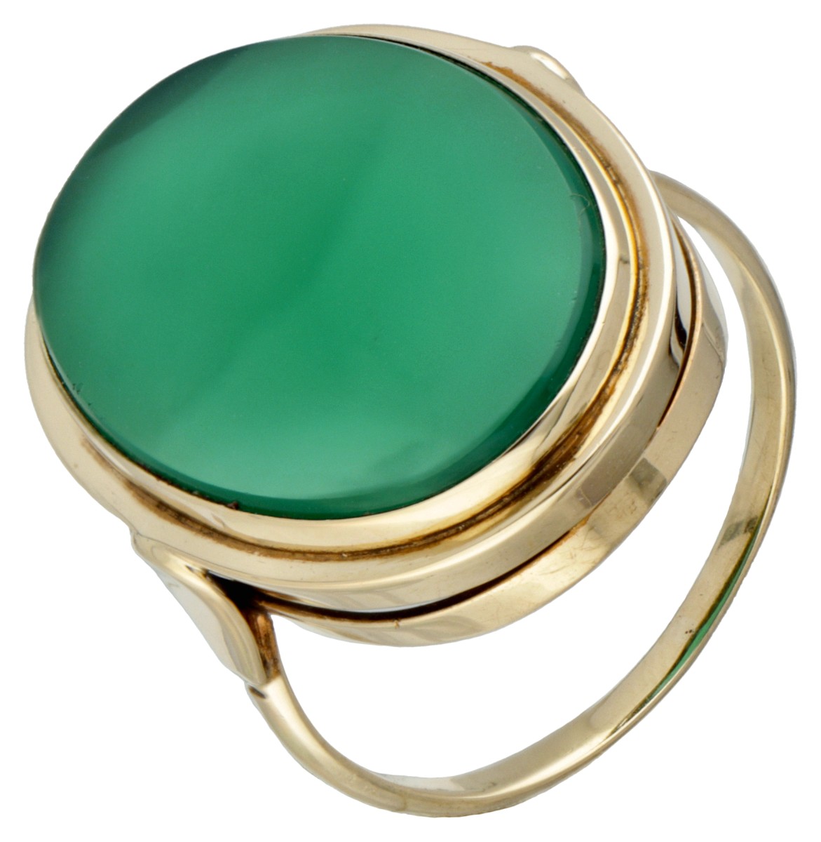 Vintage 14 kt. geelgouden ring bezet met ca. 6.15 ct. chrysophraas.