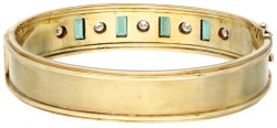 BWG 10 kt. geelgouden vintage bangle armband bezet met ca. 0.60 ct. diamant en ca. 1.16 ct. groene toermalijn.