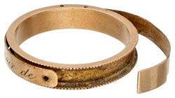 Vroeg 19e-eeuwse 18 kt. roségouden souvenir ring uit 1833.