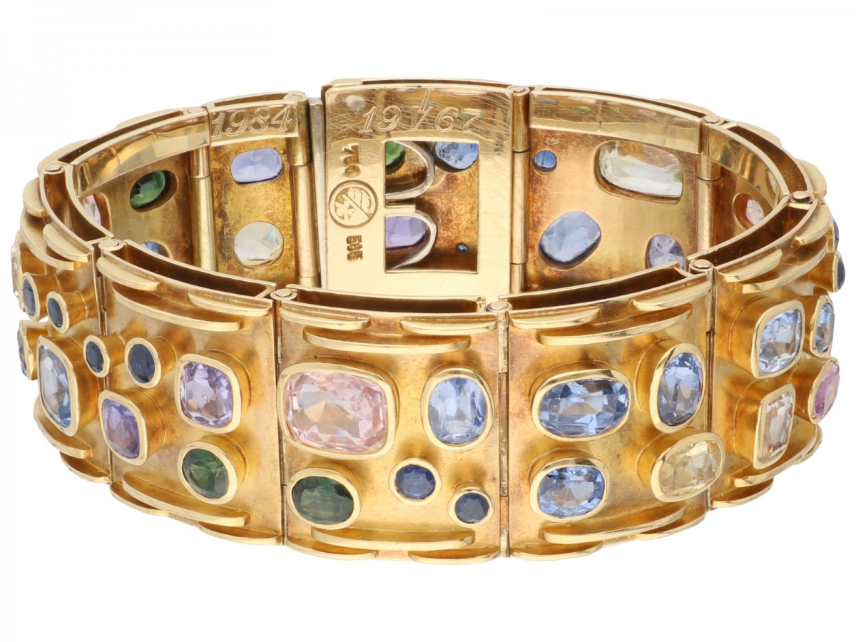 Brede geelgouden cocktail armband bezet met 44 natuurlijke saffieren - 14 kt.