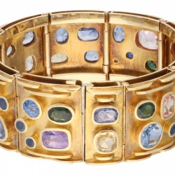 Brede geelgouden cocktail armband bezet met 44 natuurlijke saffieren - 14 kt.