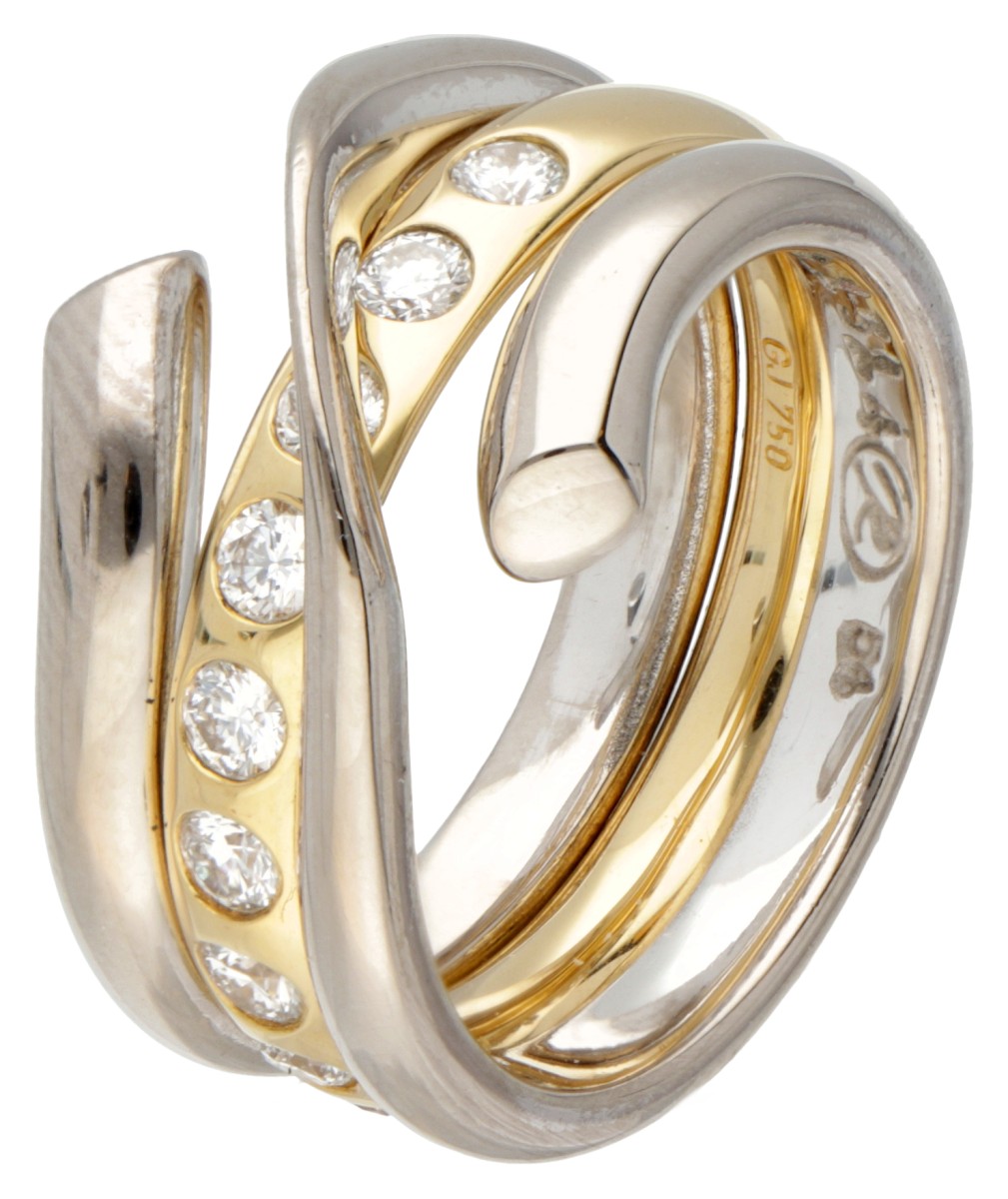 18 kt. Witgouden no.1314 'Magic' ring door Regitze Overgaard en een geelgouden Georg Jensen ring bezet met ca. 0.58 ct. diamant.