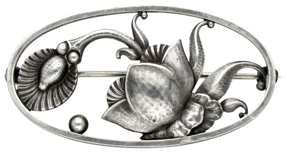 Sterling zilveren no.274 florale art deco broche door Gundorph Albertus voor Georg Jensen, ca. 1940.