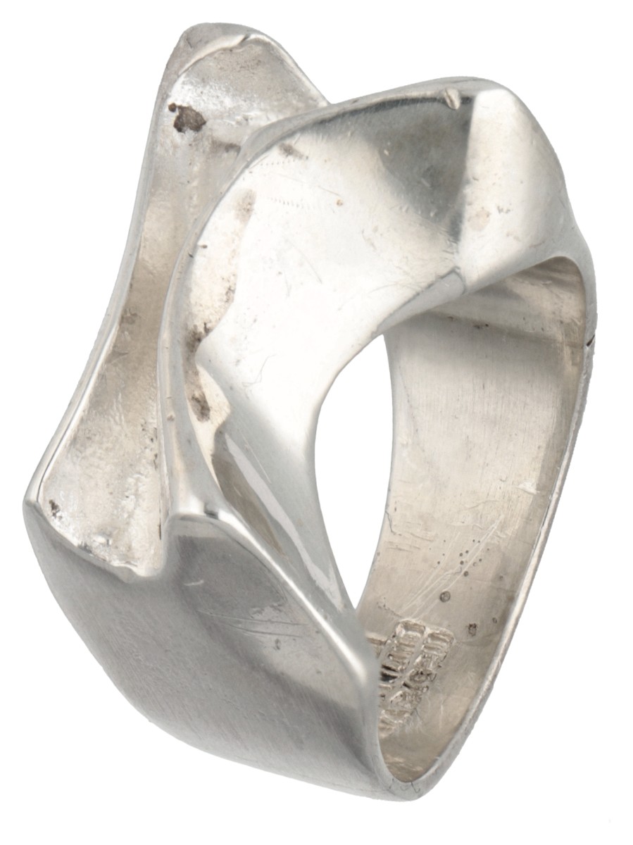 Sterling zilveren 'Mira' ring door Finse designer Björn Weckström voor Lapponia.