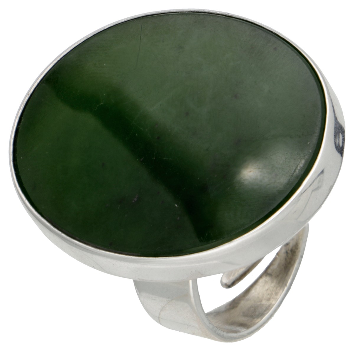 Sterling zilveren ring met nefriet jade door Deense designer N.E. From.