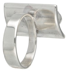 Sterling zilveren ring met amethist door Deense designer Niels Erik From.