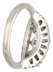 18 kt. Witgouden ring bezet met ca. 0.88 ct. diamant.