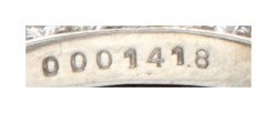 Tirisi Moda 18 kt. witgouden ring bezet met ca. 0.60 ct. witte en bruine diamant.