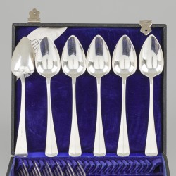 12-delige bestekset Haags lofje zilver.
