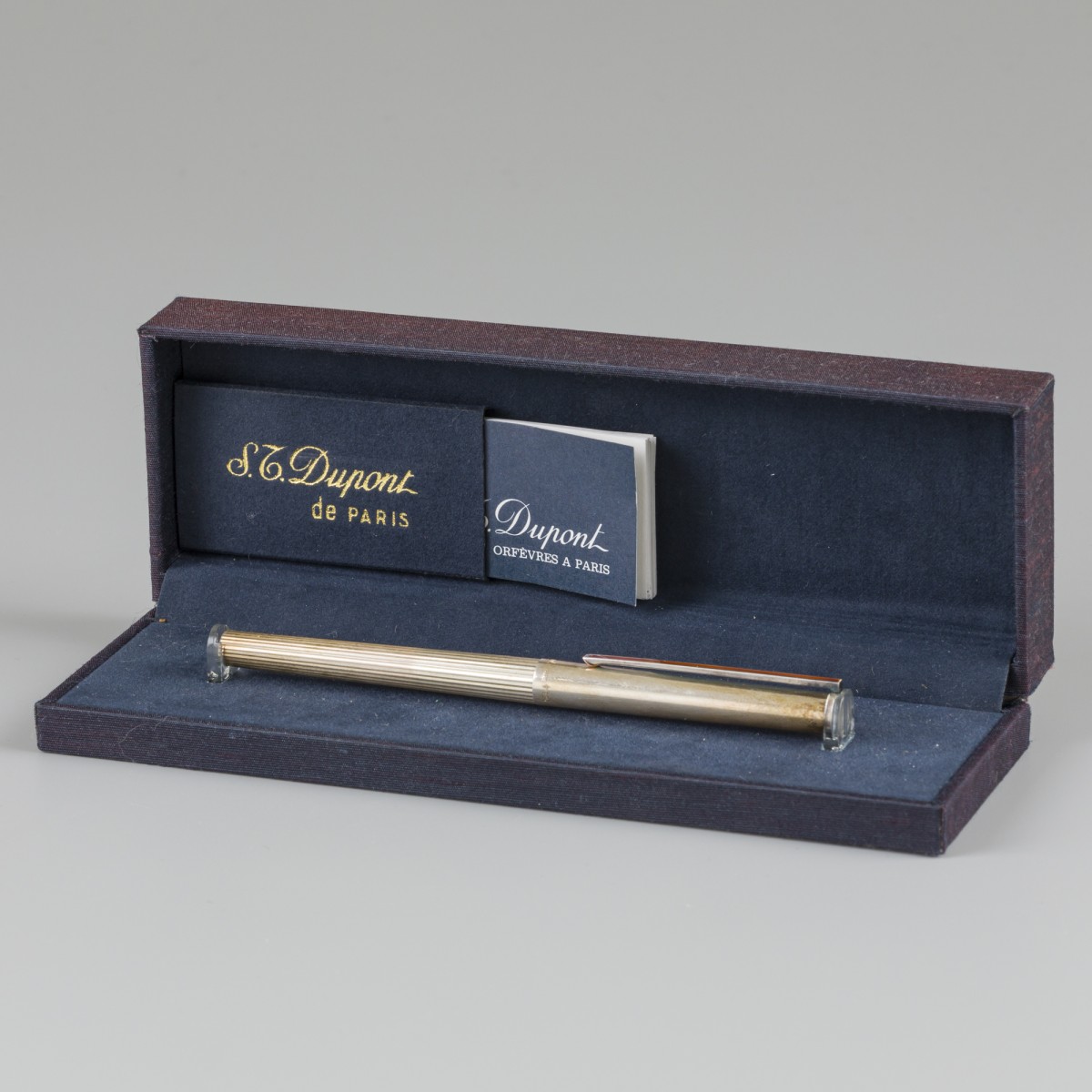 S.T. Dupont fineliner pen zilver.