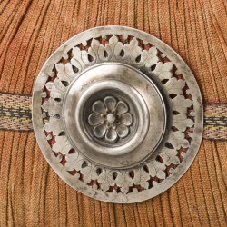 Zadelfles met zilveren montuur (India, Rajasthan of Deccan 19e eeuw) zilver.