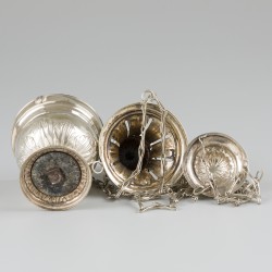 Kerkelijk wierookvat (Thuribulum) zilver.