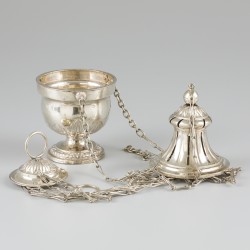 Kerkelijk wierookvat (Thuribulum) zilver.