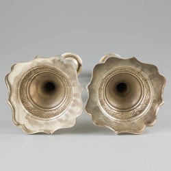 2-delige set kandelaren (Londen, A. Taite & Sons Ltd) zilver.