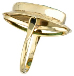 Vintage 14 kt. geelgouden ring bezet met jade met florale details.