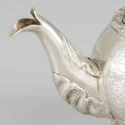 Theepot zilver.