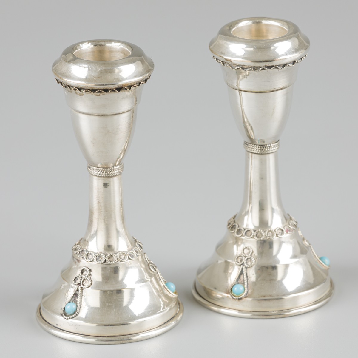 2-delige set judaïca kandelaren zilver.