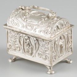 Knottenkistje zilver.