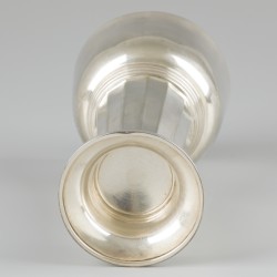 Vaas zilver.