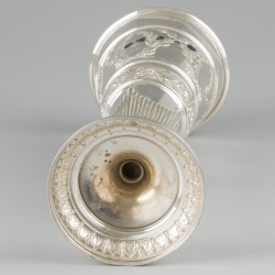 Herdenkingsbokaal / -vaas zilver.