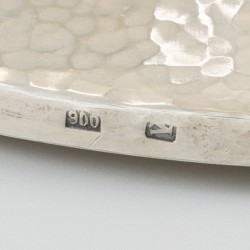 Miskelk zilver.