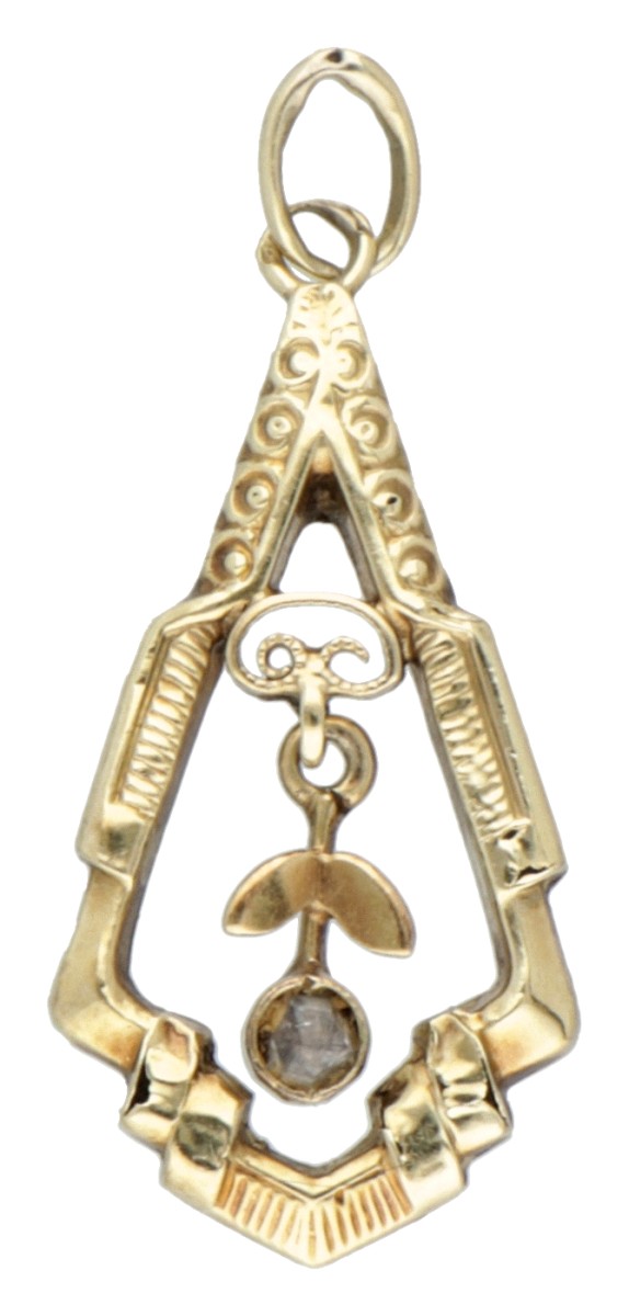 Antieke 14 kt. geelgouden hanger bezet met een roos geslepen diamant.
