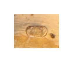 18 kt. Geelgouden strikvormige retro tank ring bezet met ca. 0.11 ct. diamant.