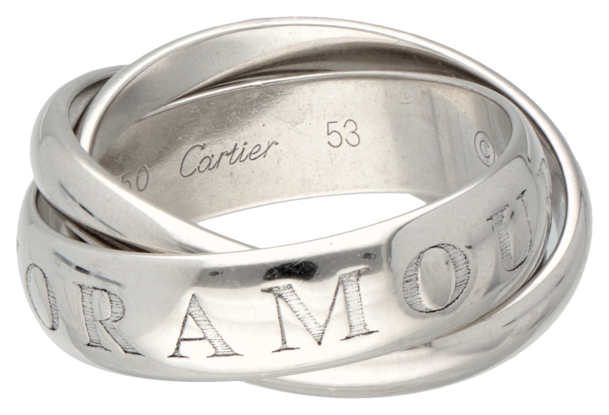  Les Must de Cartier 18 kt. witgouden 'Or, Amour et Trinity' ring.