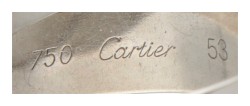  Les Must de Cartier 18 kt. witgouden 'Or, Amour et Trinity' ring.