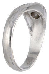 18 kt. Witgouden ring bezet met ca. 0.11 ct. diamant.