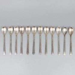12-delige set theelepels zilver.
