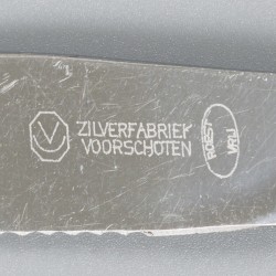 12-delige set messen verzilverd.