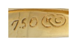 18 kt. Geelgouden ring bezet met ca. 0.22 ct. diamant.