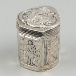 Lodereindoosje zilver.