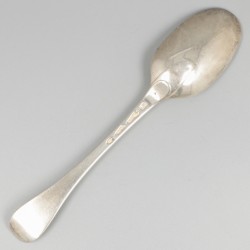 Dinerlepel (Amsterdam, Cornelis Hilberts 1710-1759) zilver.