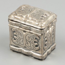 Lodereindoosje zilver.