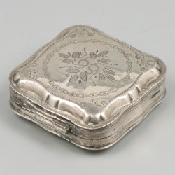 Pepermuntdoosje zilver.