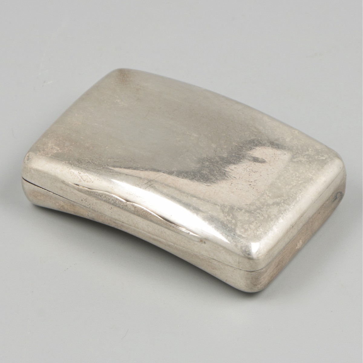 Snuiftabakdoosje zilver.