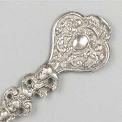 Gelegenheidslepel zilver.