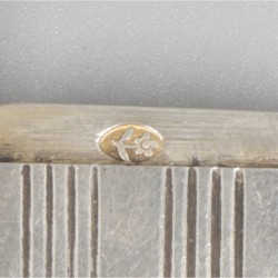 2-delig lot tondeldoosjes / vesta-cases zilver.