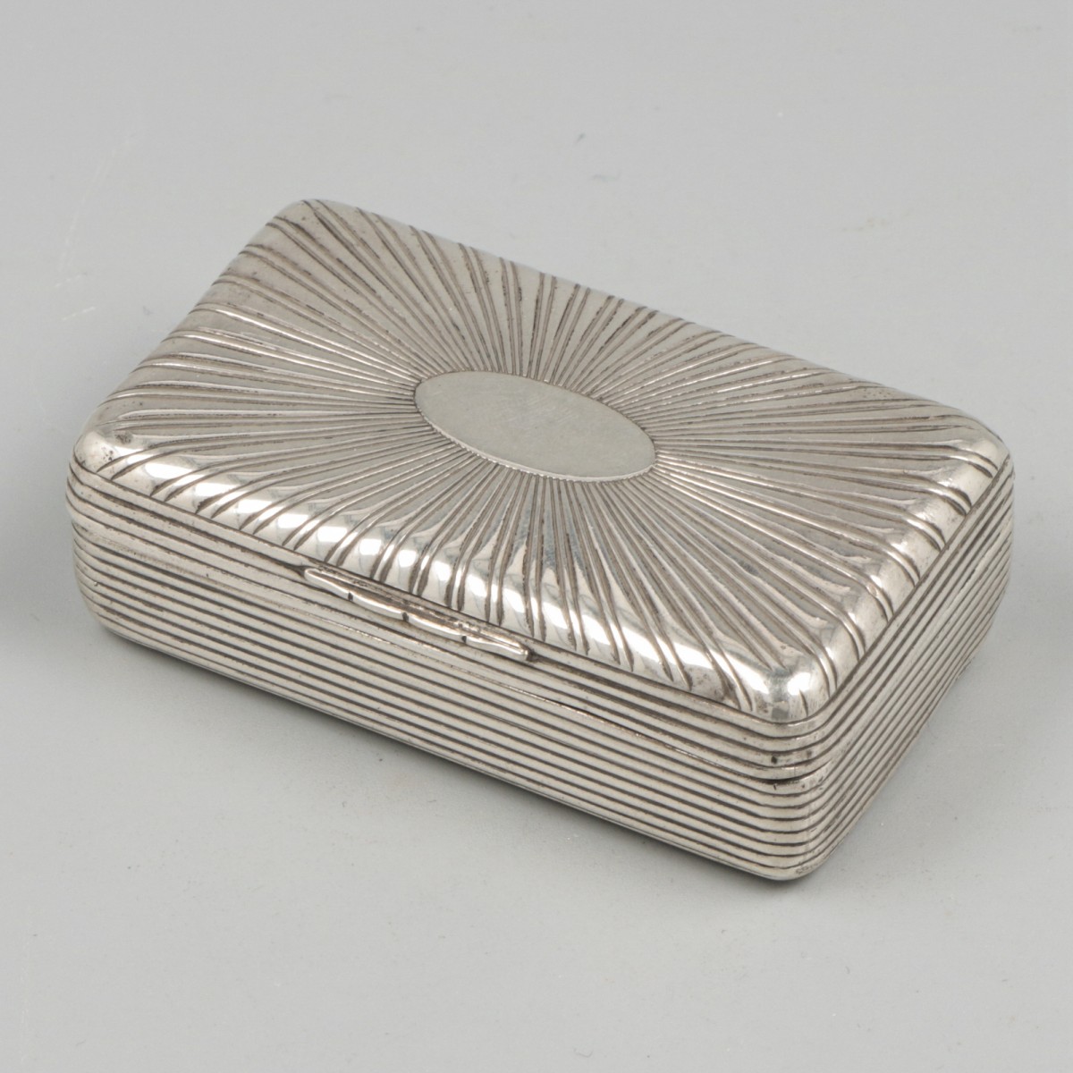Snuiftabakdoos (Brussel, F.J. Flamant 1798-1814) zilver.