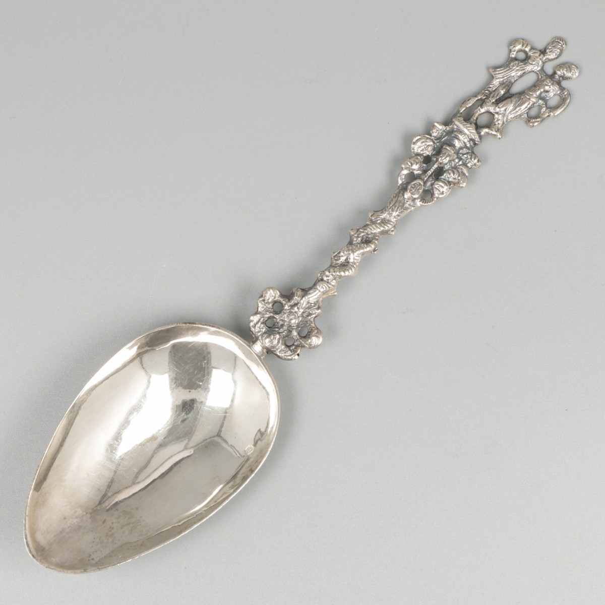 Gelegenheidslepel zilver.