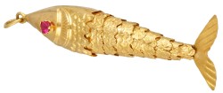 18 kt. Geelgouden hanger bezet met 2 synthetische robijnen.