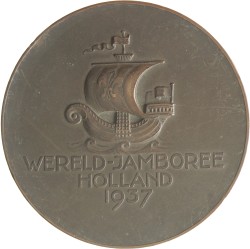 Nederland. 1937. Wereld Jamboree te Vogelenzang - Door Wilhelmina aangeboden aan de Indische padvinders.